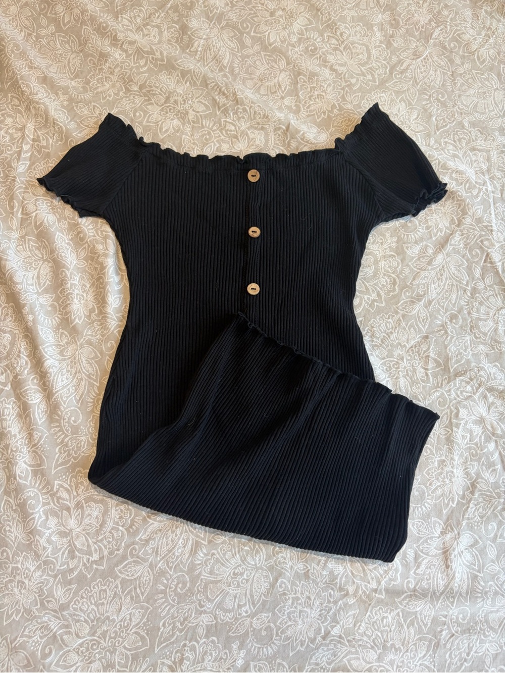 Black Ribbed Off-Shoulder Button Dress Ardene Size Large Mint condition
